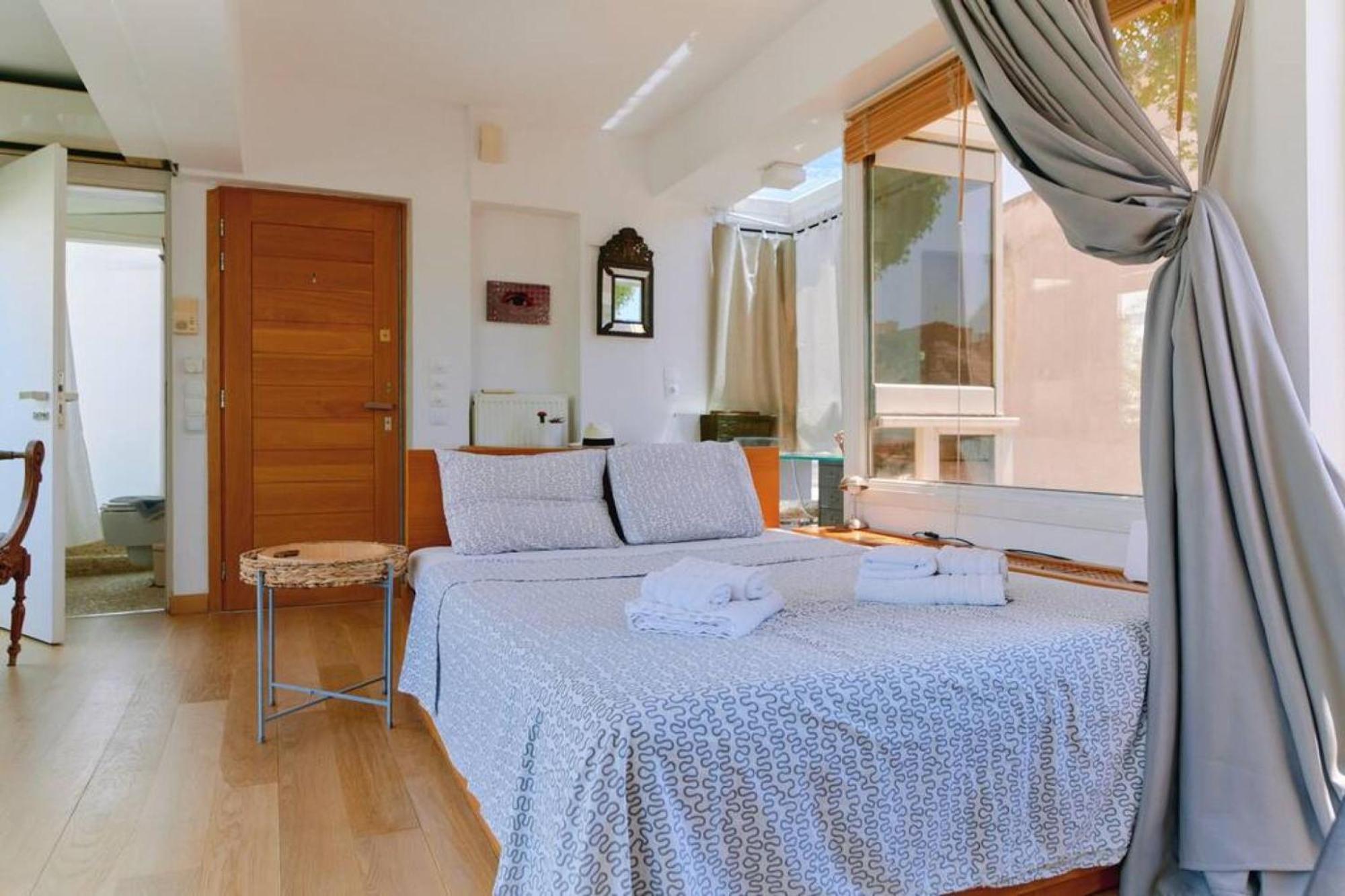 360 View In Roof Top Appartment With Patio Athens Exterior photo