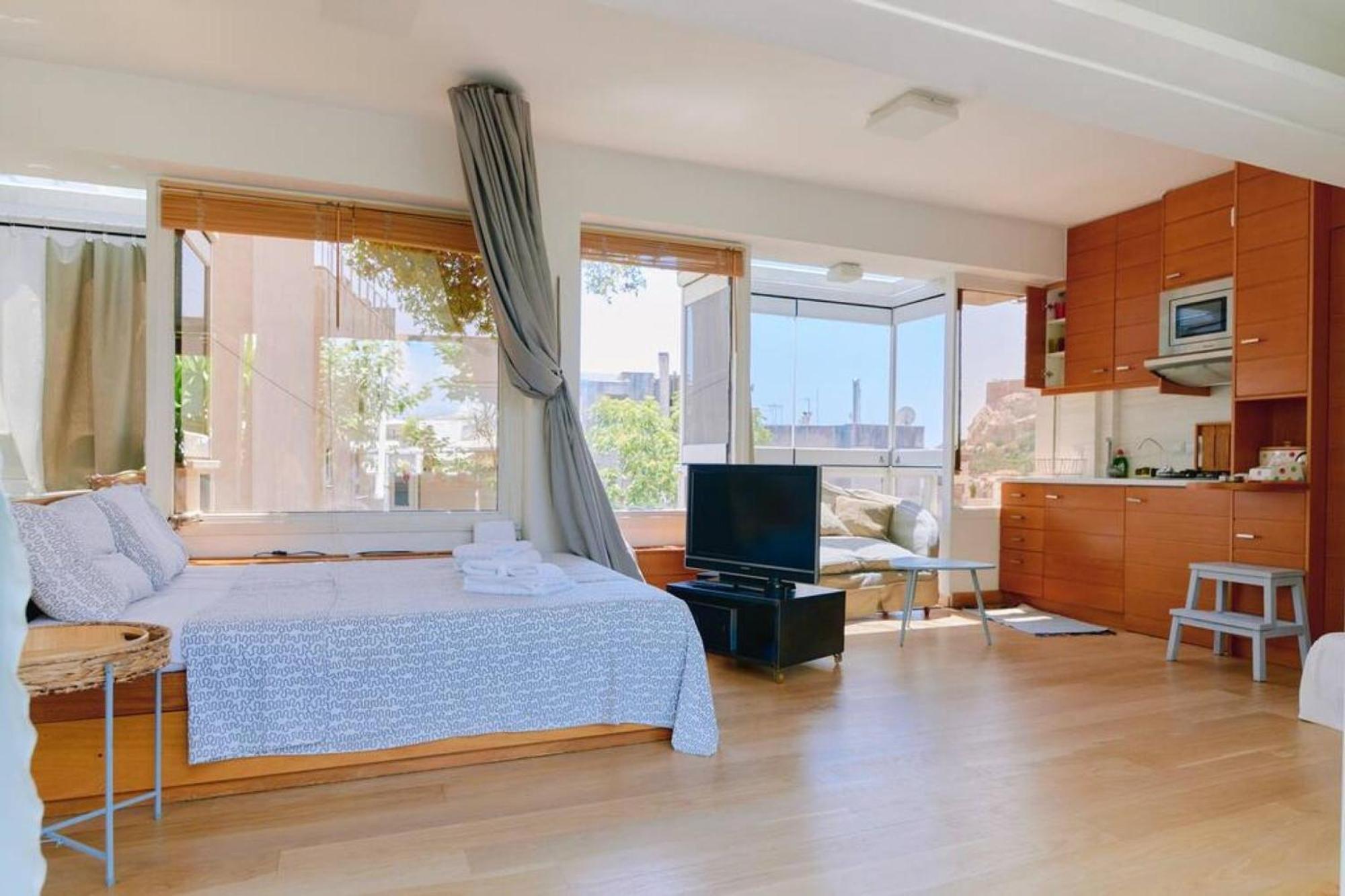 360 View In Roof Top Appartment With Patio Athens Exterior photo